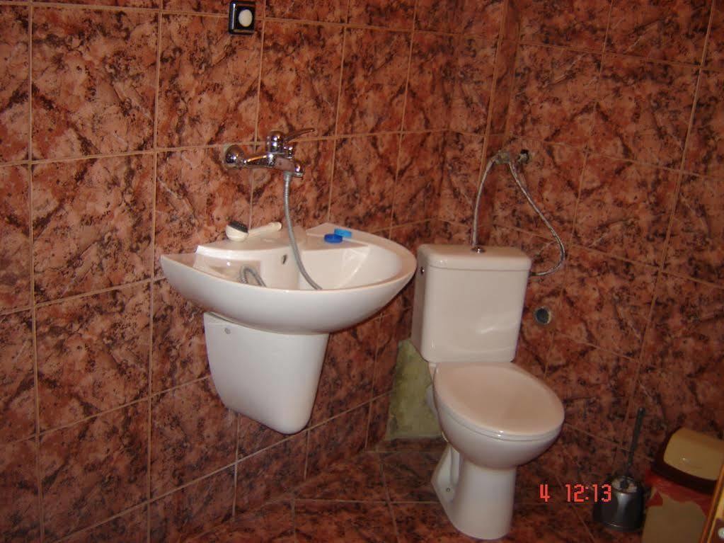 Kanclera Hotel Kaszpicsan Kültér fotó
