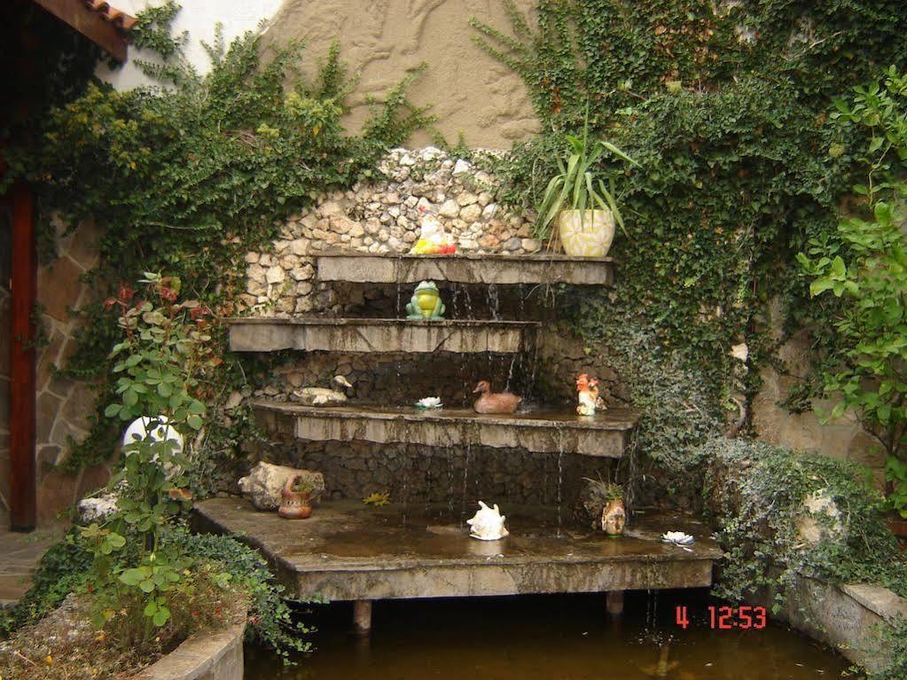 Kanclera Hotel Kaszpicsan Kültér fotó